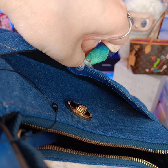 New Versace Denim Calfskin Quilted Medusa Half Moon Shoulder Bag Blue - Picture 8 of 11